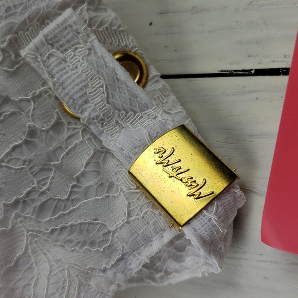 COPY - - Miss to Mrs white lace adjustable cap - Picture 5 of 6